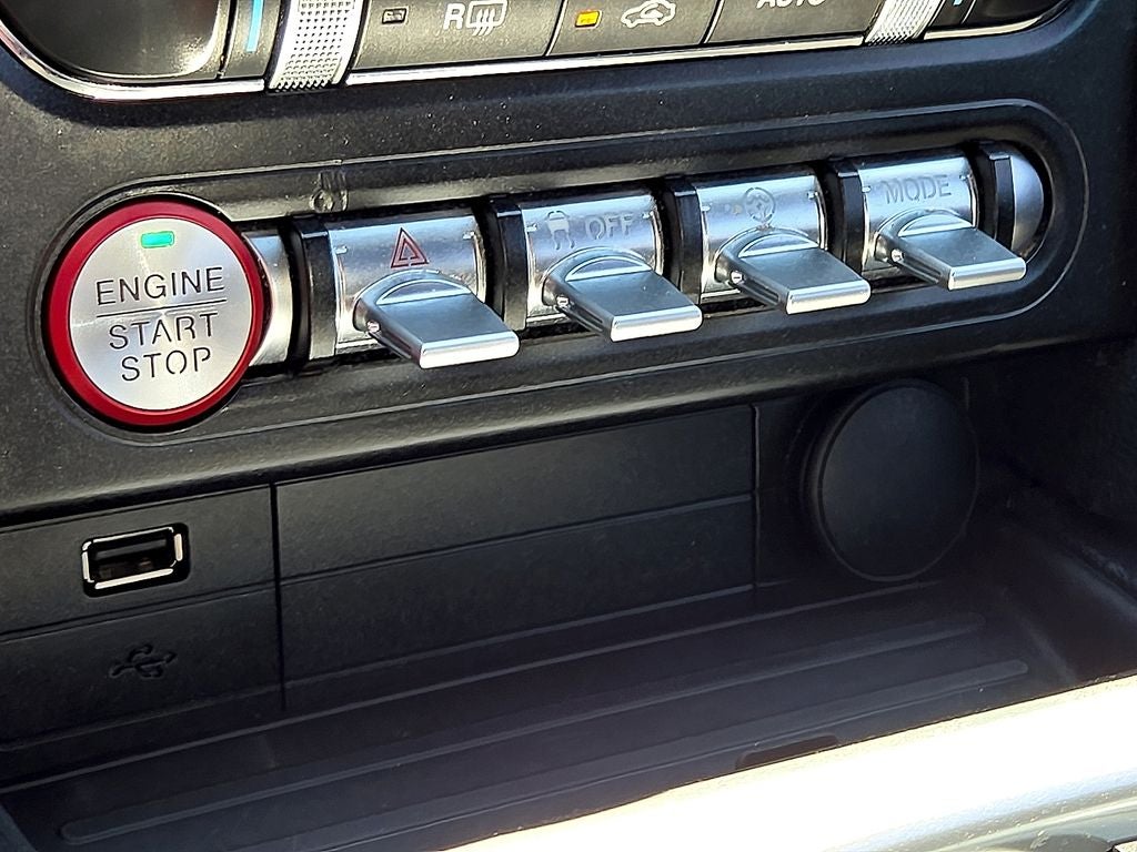 2021 Ford Mustang EcoBoost