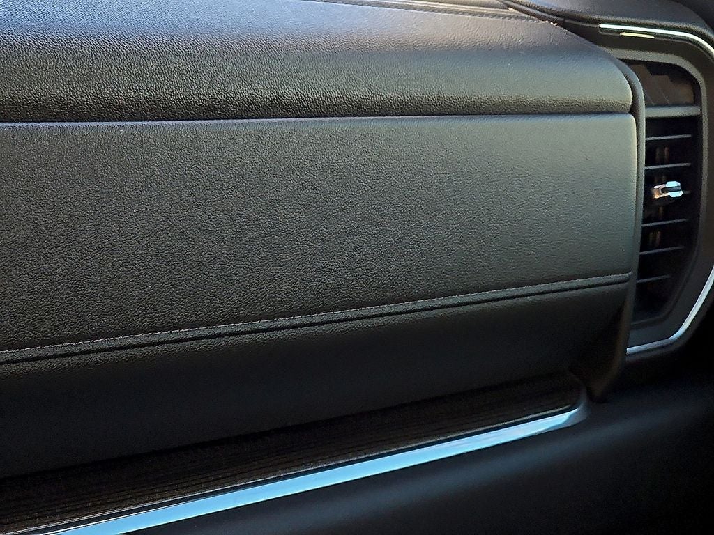 2023 Chevrolet Silverado 1500 LT LT1