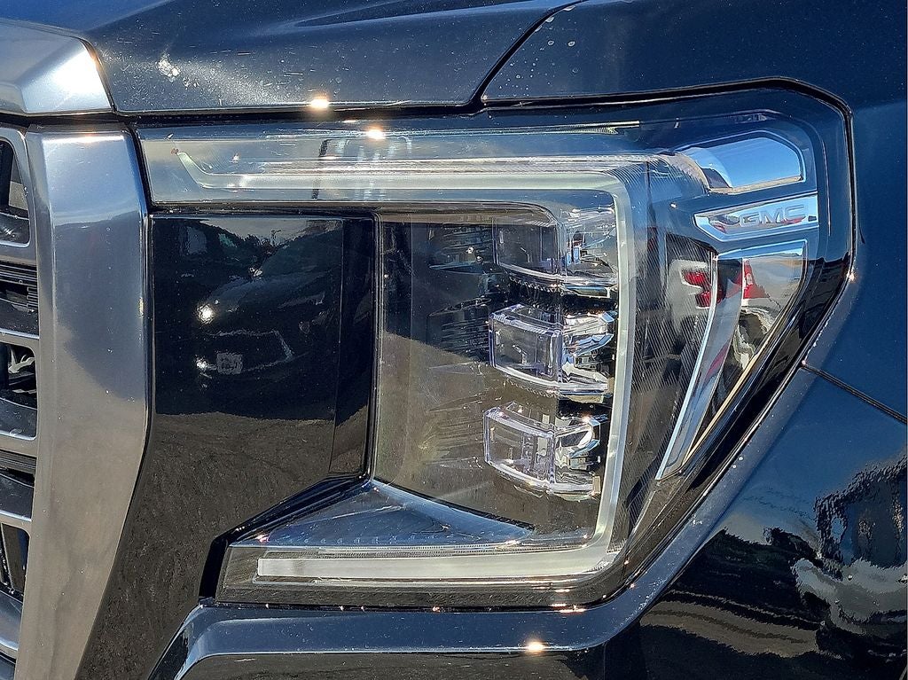 2023 GMC Yukon XL AT4