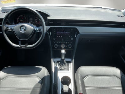 2020 Volkswagen Passat 2.0T SE