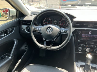 2020 Volkswagen Passat 2.0T SE