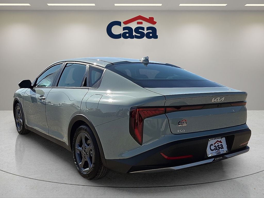 2025 Kia K4 LXS