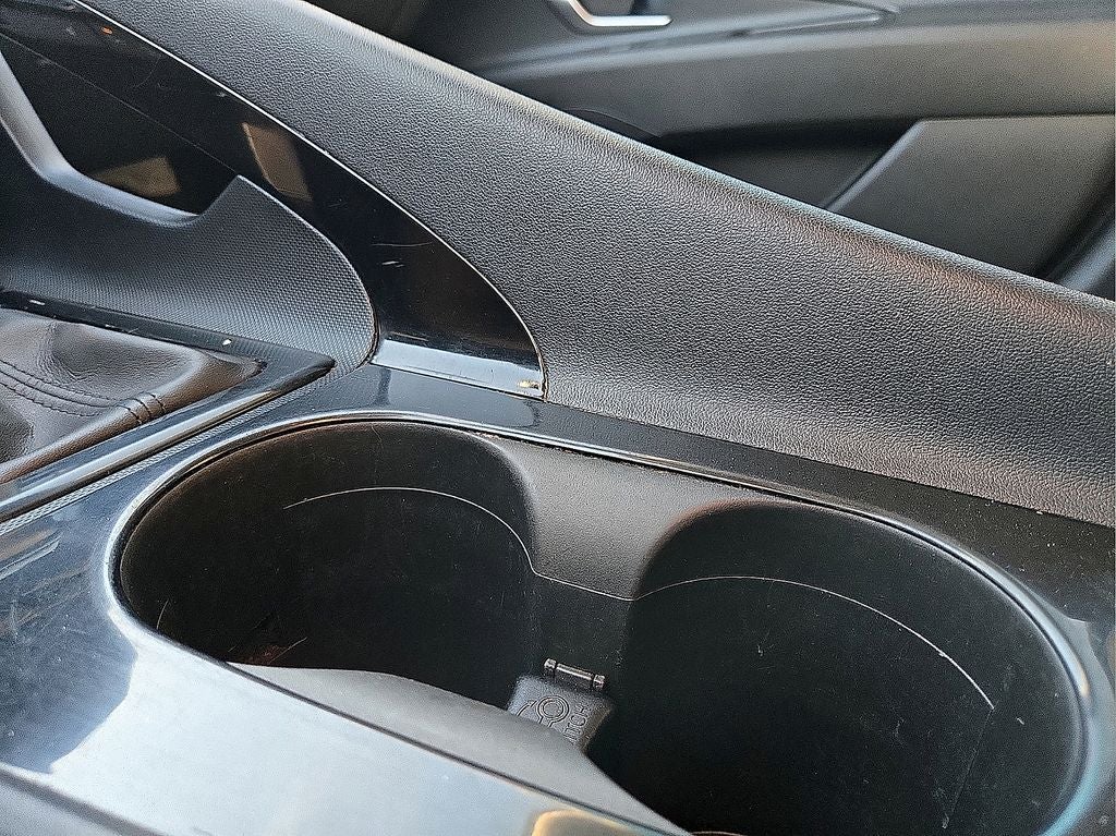 2022 Hyundai Elantra Limited