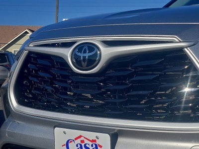 2024 Toyota Highlander XLE