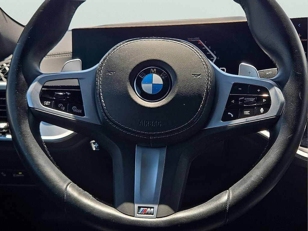 2025 BMW X6 xDrive40i