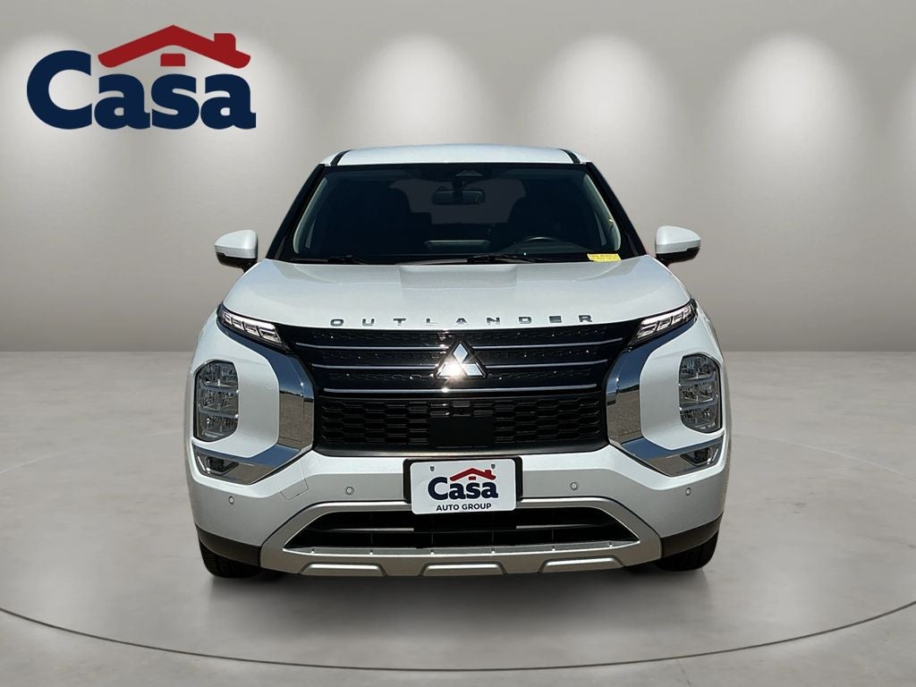2023 Mitsubishi Outlander SE