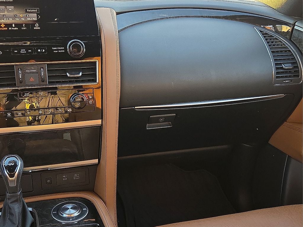 2023 INFINITI QX80 Premium Select