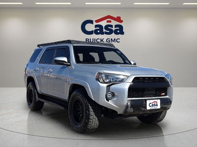 2022 Toyota 4Runner TRD Off-Road