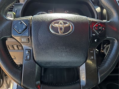 2022 Toyota 4Runner TRD Off-Road