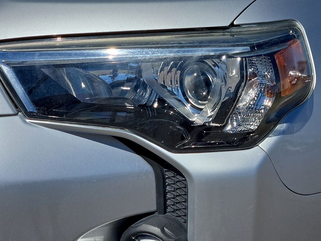 2022 Toyota 4Runner TRD Off-Road