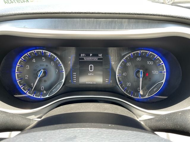 2020 Chrysler Pacifica Touring L