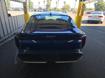 2025 Kia K4 LXS