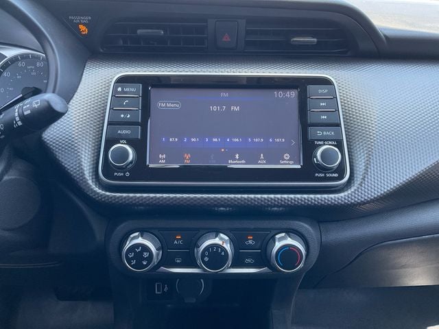 2020 Nissan Kicks S