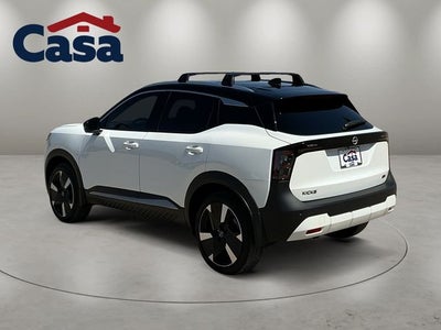 2025 Nissan Kicks SR