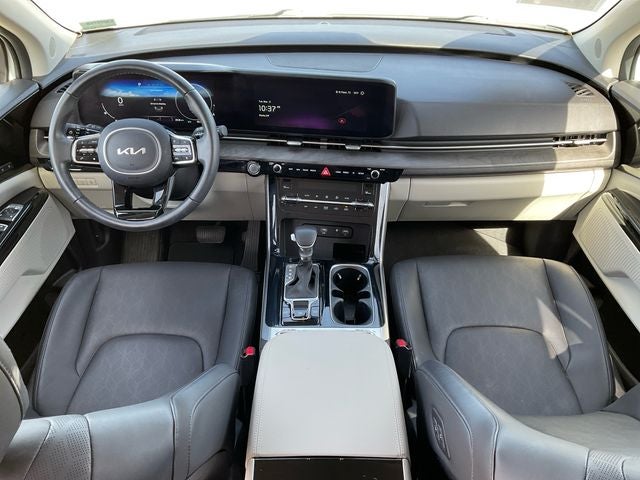 2023 Kia Carnival SX