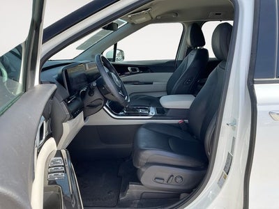 2023 Kia Carnival SX