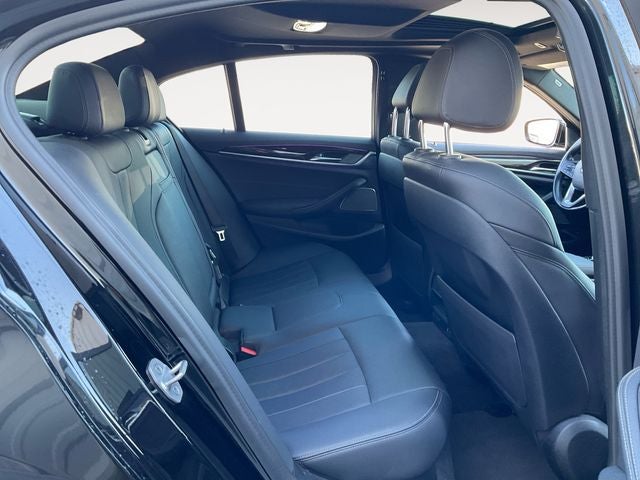 2021 BMW 5 Series 540i