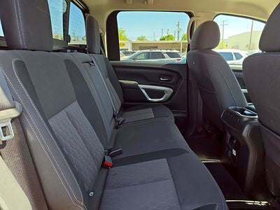 2024 Nissan Titan SV