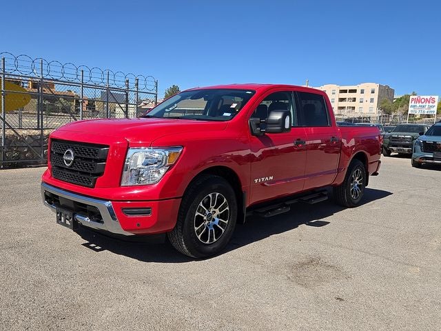 2024 Nissan Titan SV