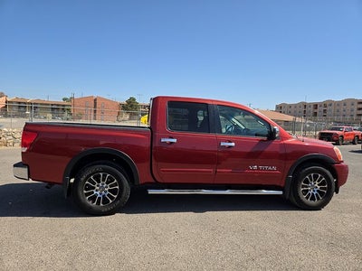 2015 Nissan Titan SV