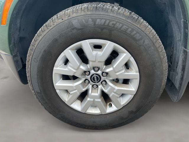 2024 Nissan Frontier SV Nissan Certified
