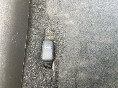 2019 Nissan Versa 1.6 SV Nissan Certified Select