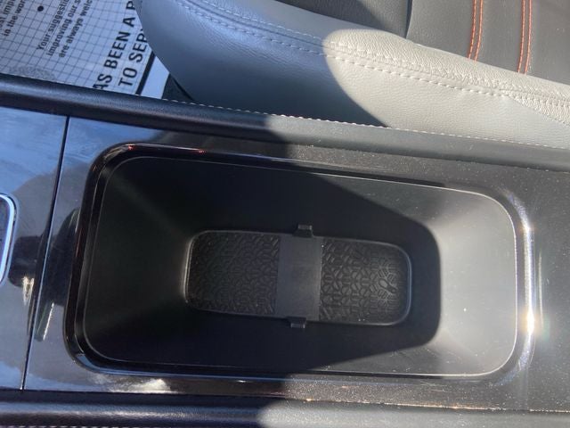 2021 Nissan Kicks SR Nissan Certified