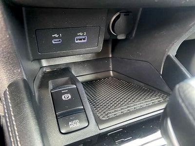 2023 Nissan Kicks SR Nissan Certified