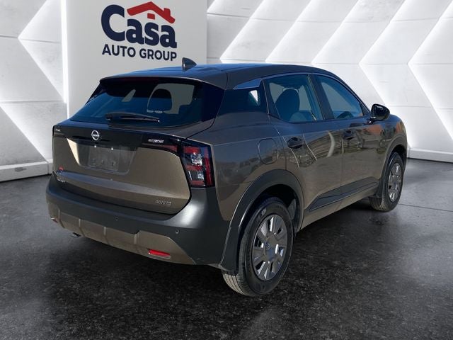 2025 Nissan Kicks S