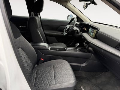 2025 Nissan Kicks SV NISSAN CERTFIED