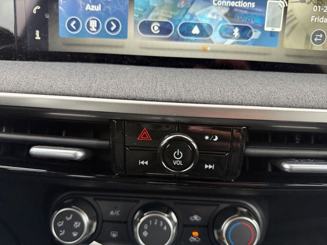 2025 Nissan Kicks SV NISSAN CERTFIED