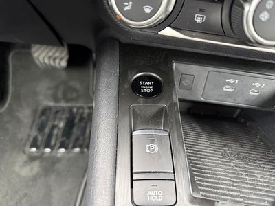 2025 Nissan Kicks SV NISSAN CERTFIED