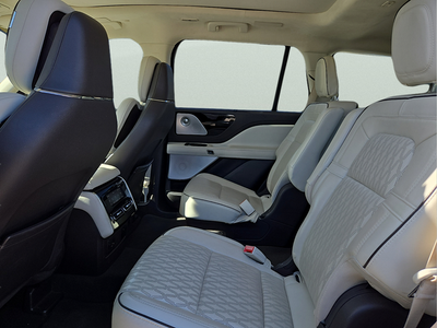 2021 Lincoln Aviator Black Label