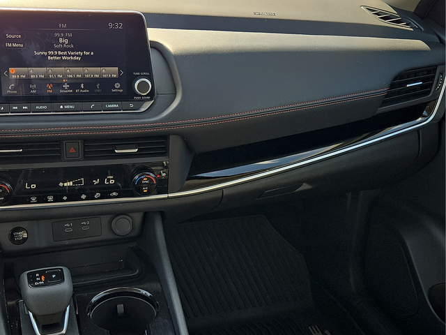 2025 Nissan Rogue Rock Creek®