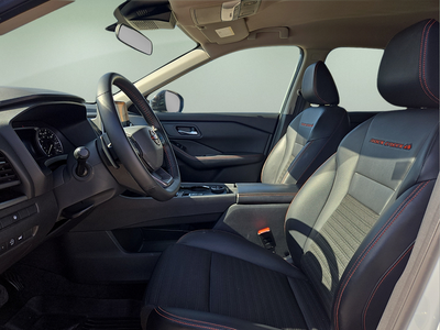 2025 Nissan Rogue Rock Creek®