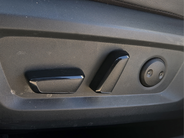 2025 Nissan Rogue Rock Creek®