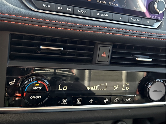 2025 Nissan Rogue Rock Creek®