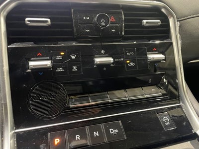 2025 Nissan Armada SV