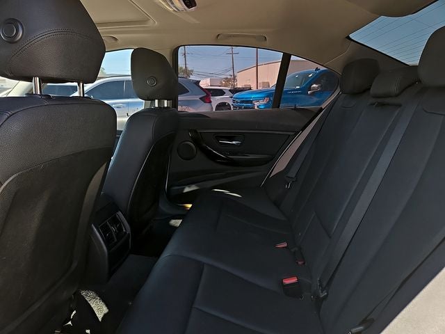 2017 BMW 3 Series 320i