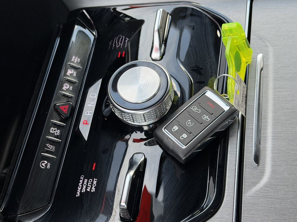 2026 Jeep Grand Wagoneer Reserve