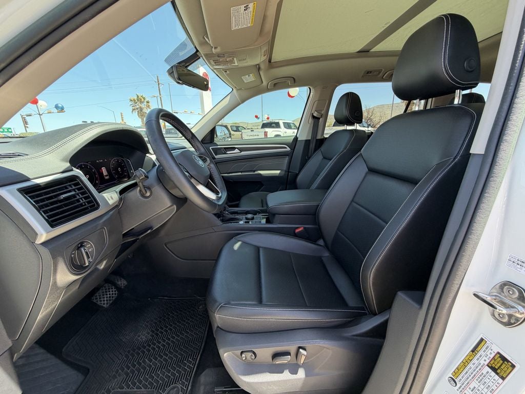 2022 Volkswagen Atlas 3.6L V6 SE w/Technology