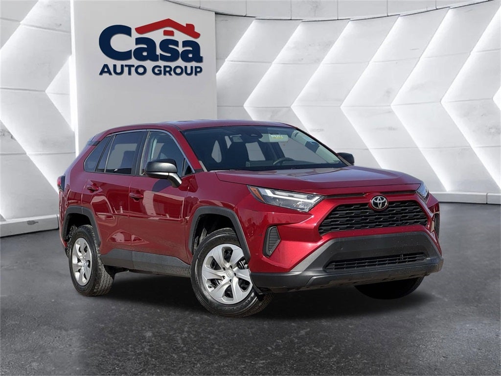 2023 Toyota RAV4 LE
