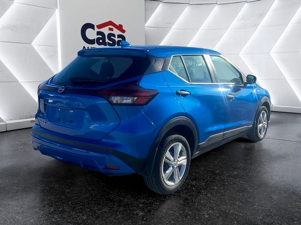 2023 Nissan Kicks S