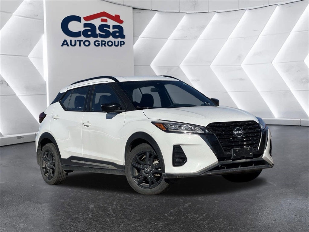 2024 Nissan Kicks SR