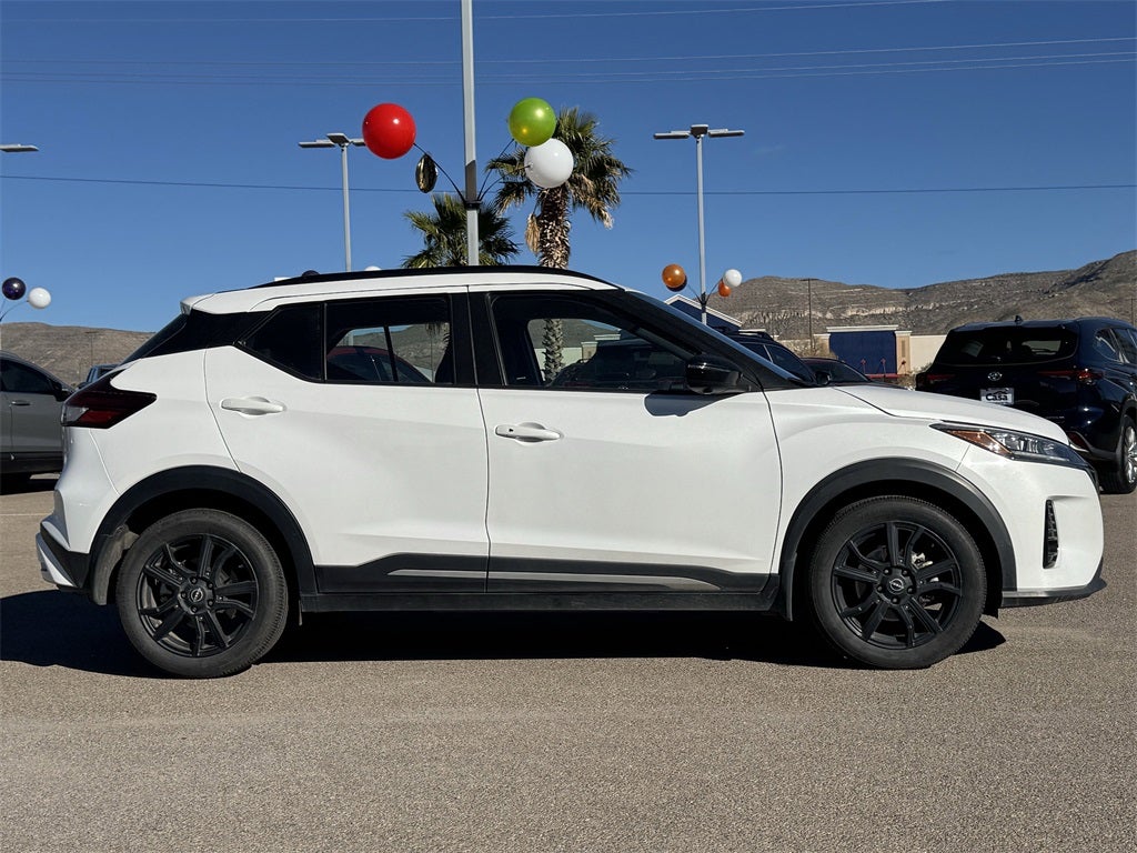 2024 Nissan Kicks SR