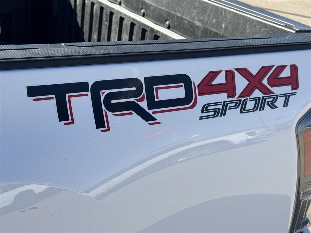 2022 Toyota Tacoma TRD Sport V6