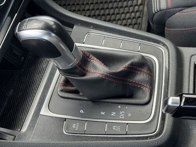 2017 Volkswagen Golf GTI S