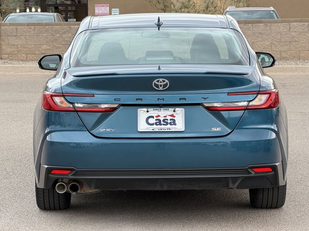 2025 Toyota Camry SE