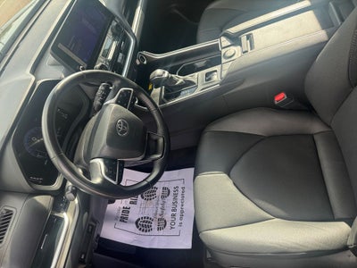 2025 Toyota Grand Highlander XLE