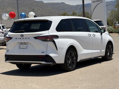 2025 Toyota Sienna XSE 7 Passenger